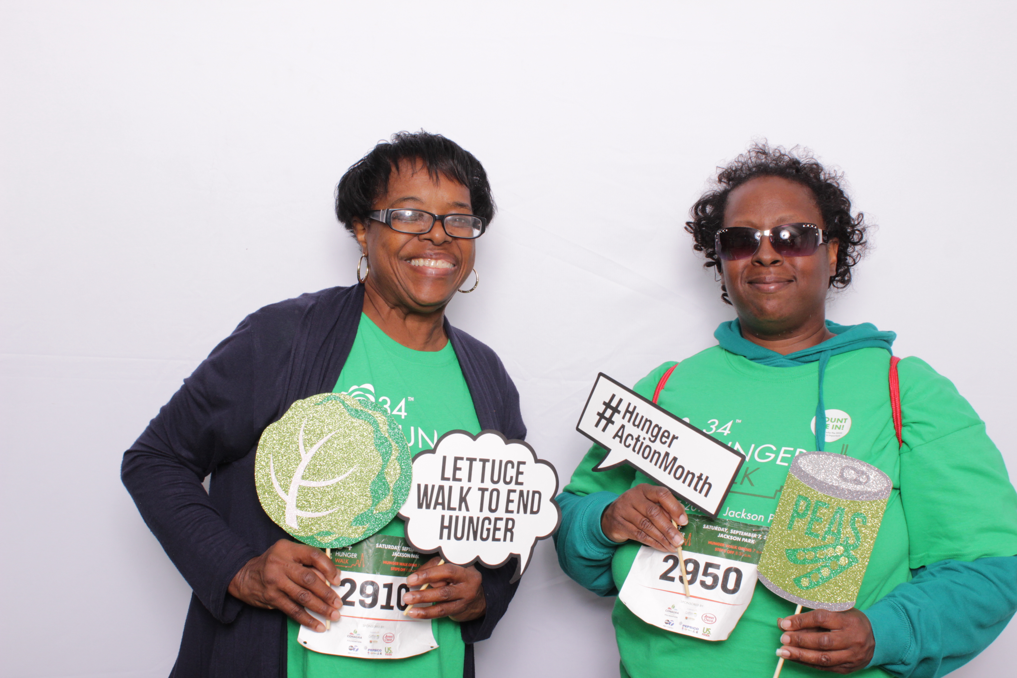 Hunger Walk: Greater Chicago Food Depository | View more photos from the event at events.alfrescophoto.com/u/AlfrescoPhoto/Hunger-Walk-Greater-Chicago-Food-Depository